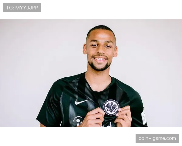 法兰克福青训再出新星，稳健表现引多方关注