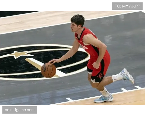 里德·谢泼德无球跑位拉开空位提升外线效率较上季