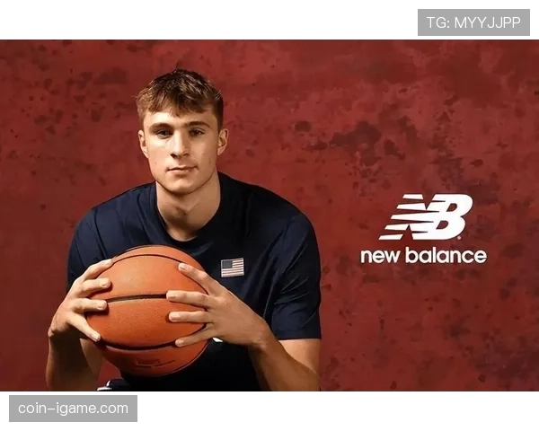 库珀·弗拉格挡拆牵制对位后卫拉开外线空间胜过高中